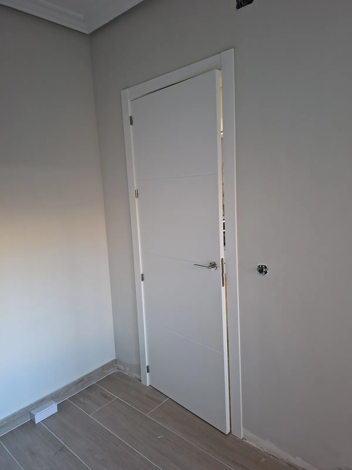 Trabajo real de reforma de una vivienda realizado por Grigore