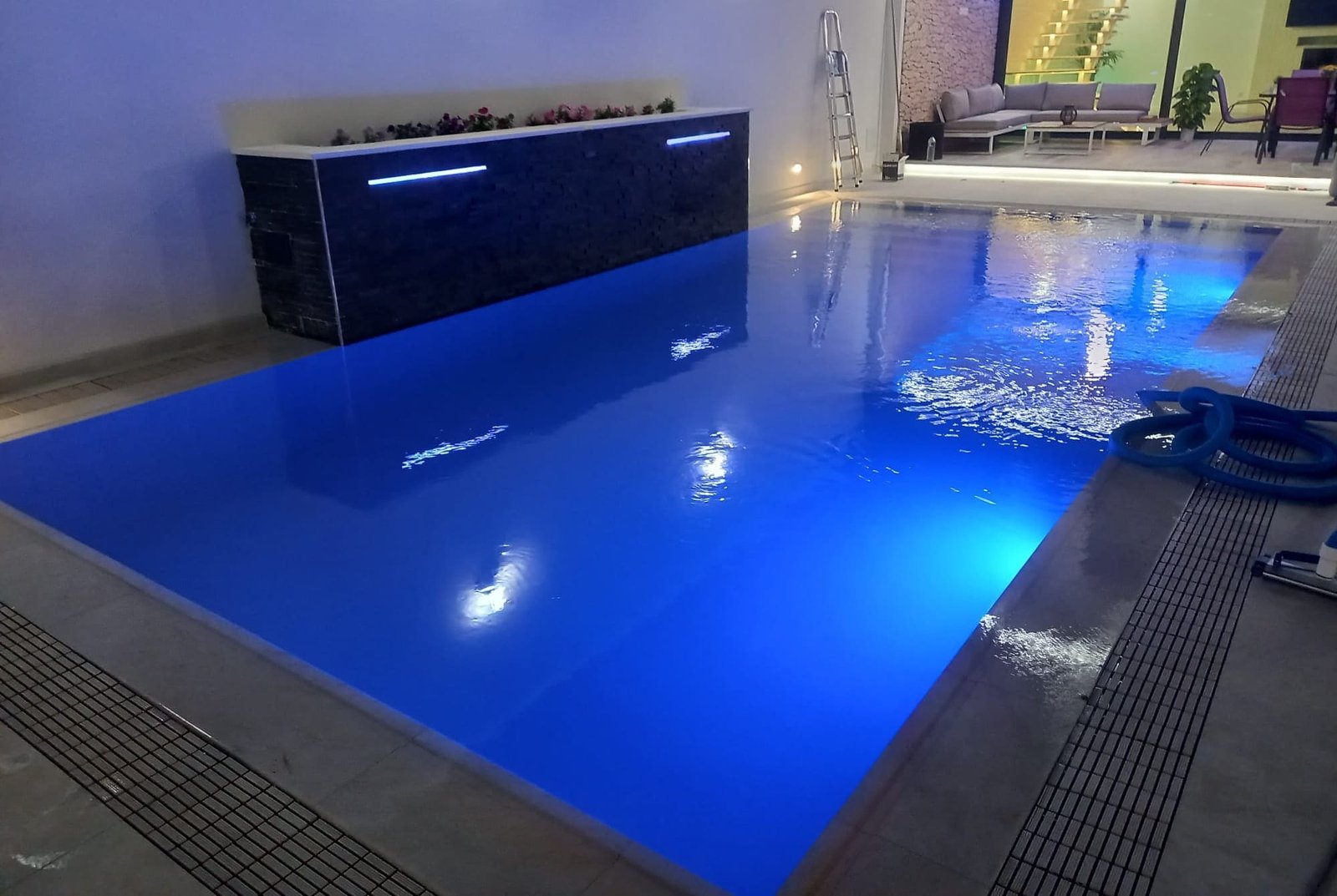 Mantenimiento y puesta en marcha de una piscina
